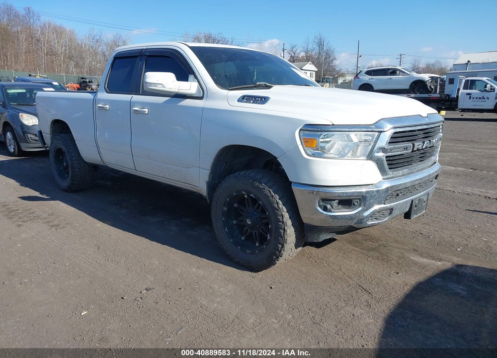 2019 RAM 1500 BIG HORN/LONE STAR 4X4 6'4 BOX VIN: 1C6SRFBT4KN759000