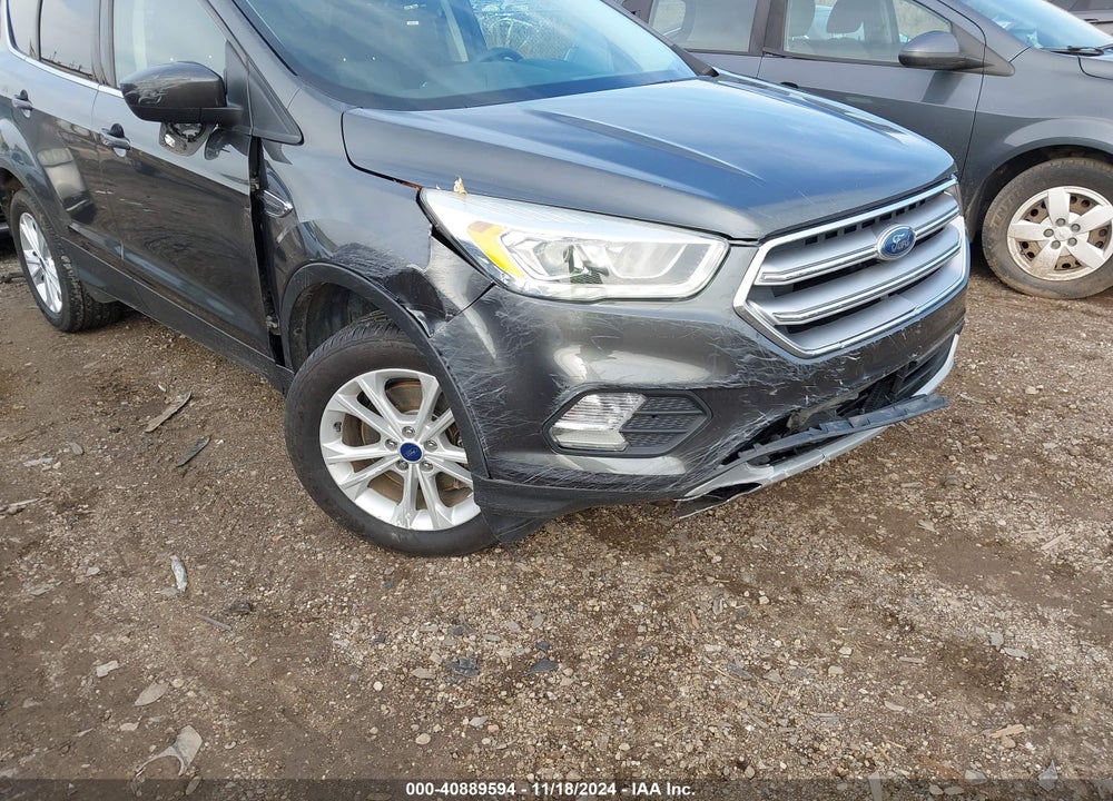 2017 FORD ESCAPE SE VIN: 1FMCU9GD1HUA79581