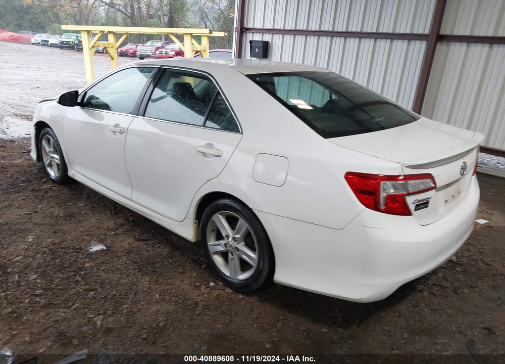 2014 TOYOTA CAMRY SE VIN: 4T1BF1FK3EU376774