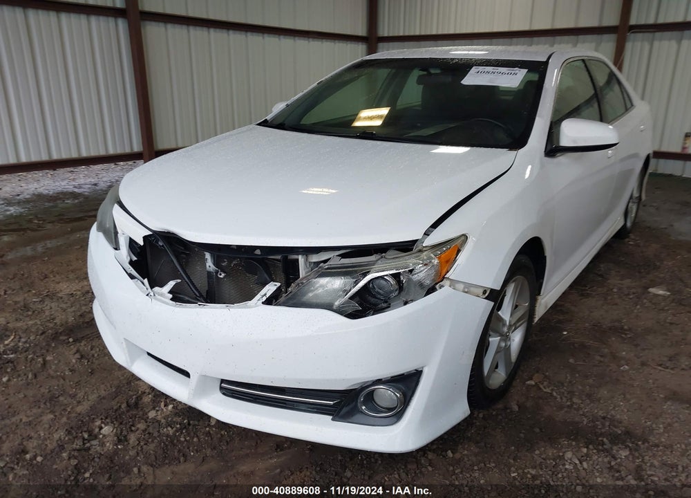 2014 TOYOTA CAMRY SE VIN: 4T1BF1FK3EU376774