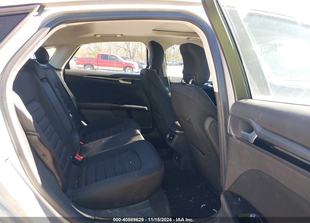 2013 FORD FUSION SE VIN: 3FA6P0HR0DR219352
