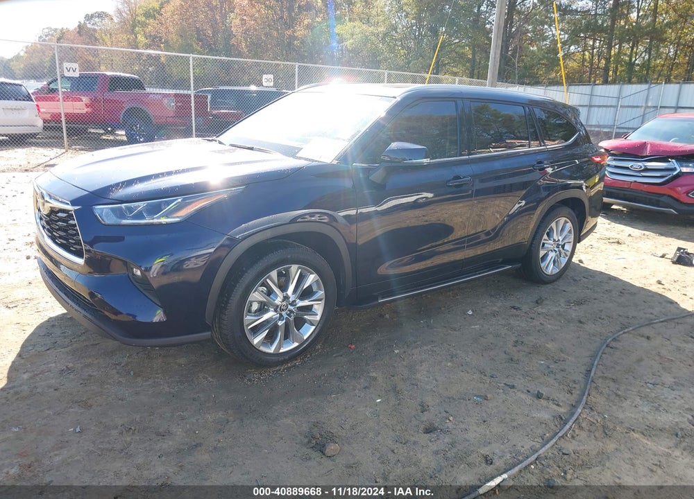 2023 TOYOTA HIGHLANDER LIMITED VIN: 5TDKDRAH7PS043196