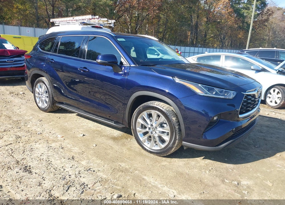 2023 TOYOTA HIGHLANDER LIMITED VIN: 5TDKDRAH7PS043196
