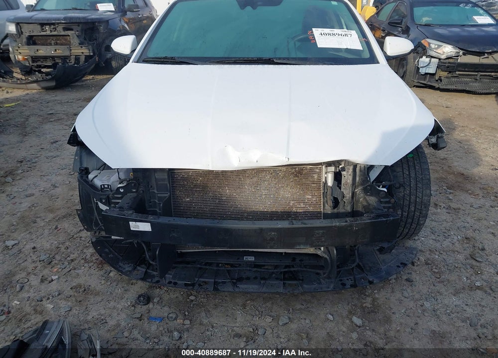 2020 HYUNDAI ELANTRA SEL VIN: 5NPD84LF9LH630432