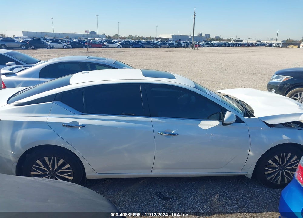 2023 NISSAN ALTIMA SV FWD VIN: 1N4BL4DV8PN423876