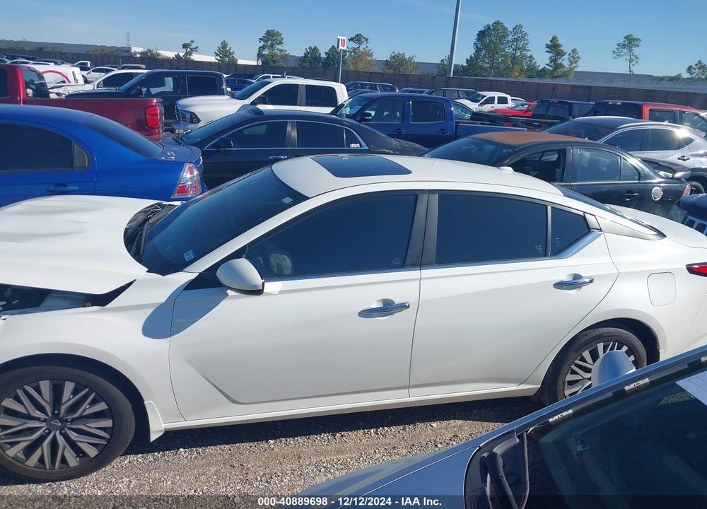 2023 NISSAN ALTIMA SV FWD VIN: 1N4BL4DV8PN423876