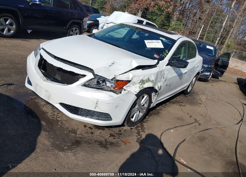 2013 ACURA ILX 2.0L VIN: 19VDE1F32DE017480