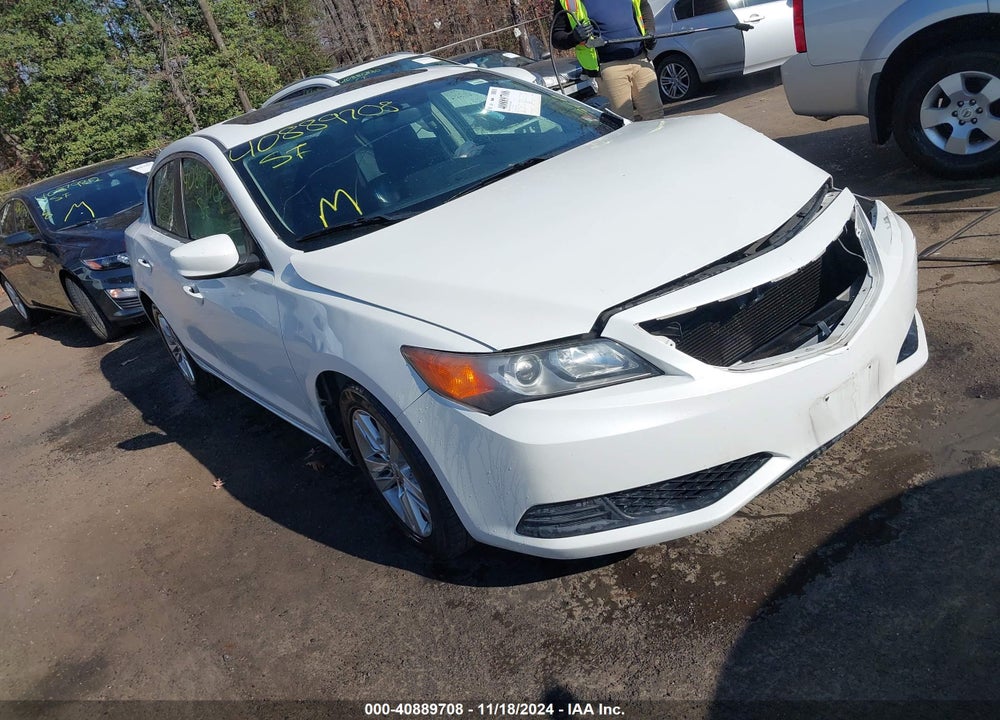 2013 ACURA ILX 2.0L VIN: 19VDE1F32DE017480