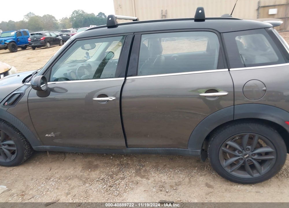 2013 MINI COUNTRYMAN COOPER S VIN: WMWZC5C57DWM15500