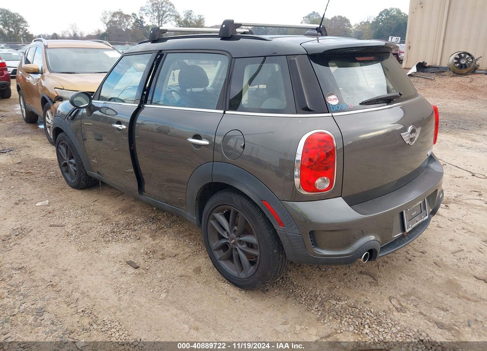 2013 MINI COUNTRYMAN COOPER S VIN: WMWZC5C57DWM15500