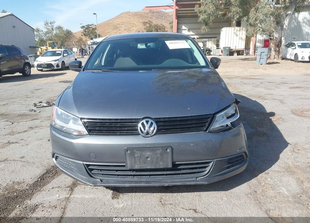 2012 VOLKSWAGEN JETTA 2.0L S VIN: 3VW2K7AJ8CM384014