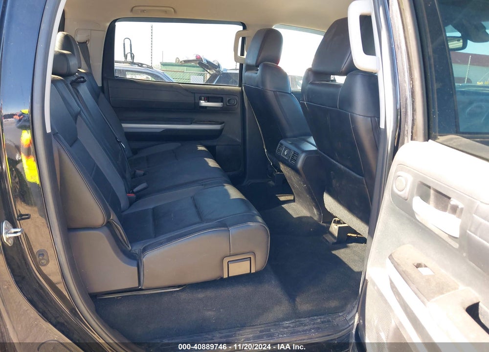 2018 TOYOTA TUNDRA LIMITED 5.7L V8 VIN: 5TFHW5F19JX680374