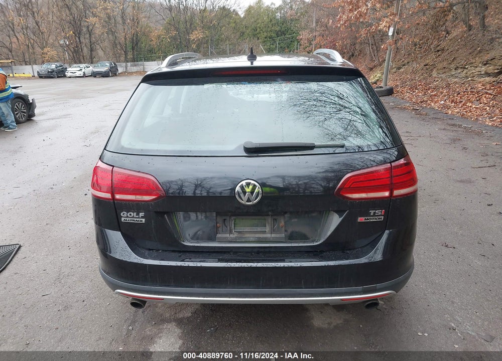 2018 VOLKSWAGEN GOLF ALLTRACK TSI S/TSI SE VIN: 3VWM17AU6JM759885