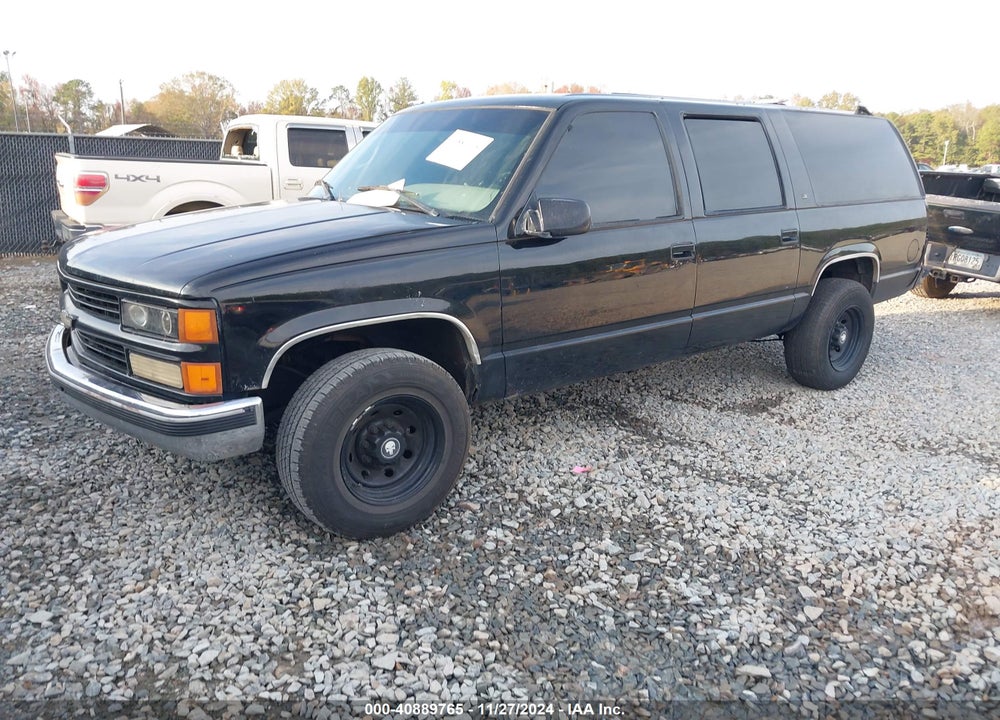 1996 CHEVROLET SUBURBAN C2500 VIN: 3GNGC26R4TG154001