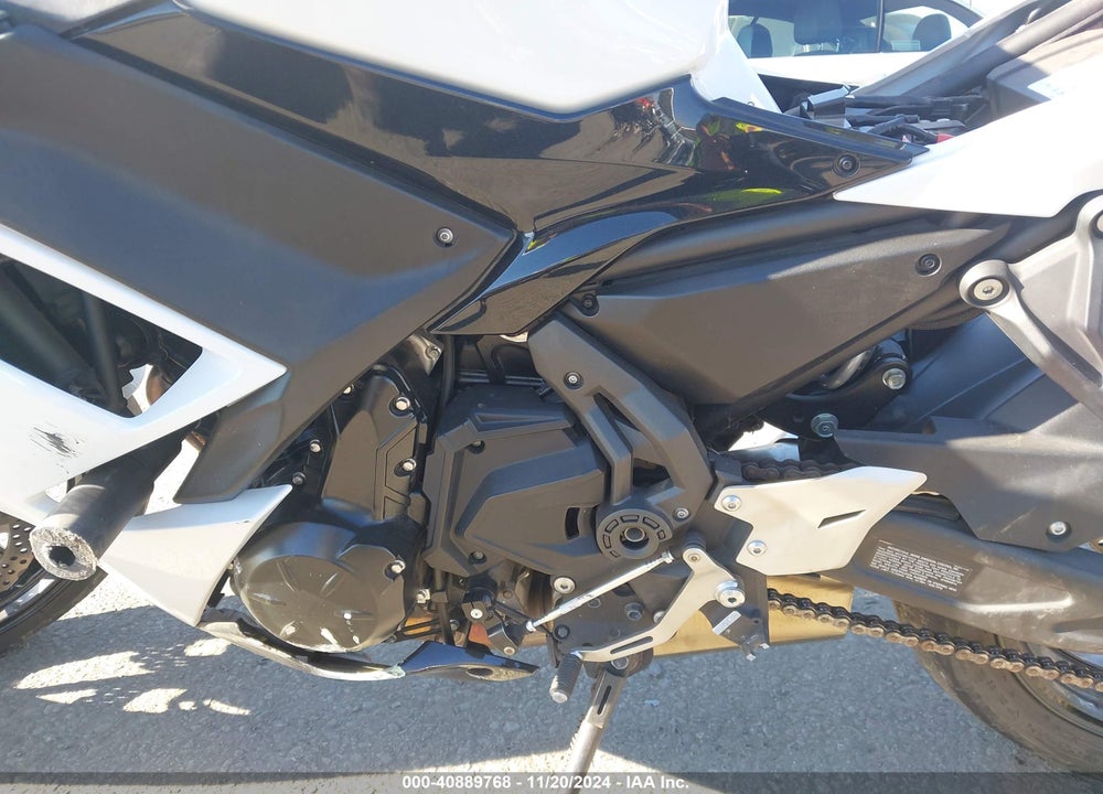 2020 KAWASAKI EX650 N VIN: ML5EXEN11LDA12538