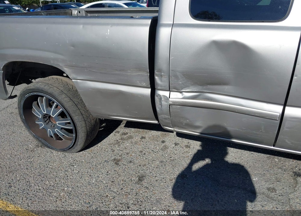 2000 CHEVROLET SILVERADO 1500 LS VIN: 2GCEK19T6Y1139200