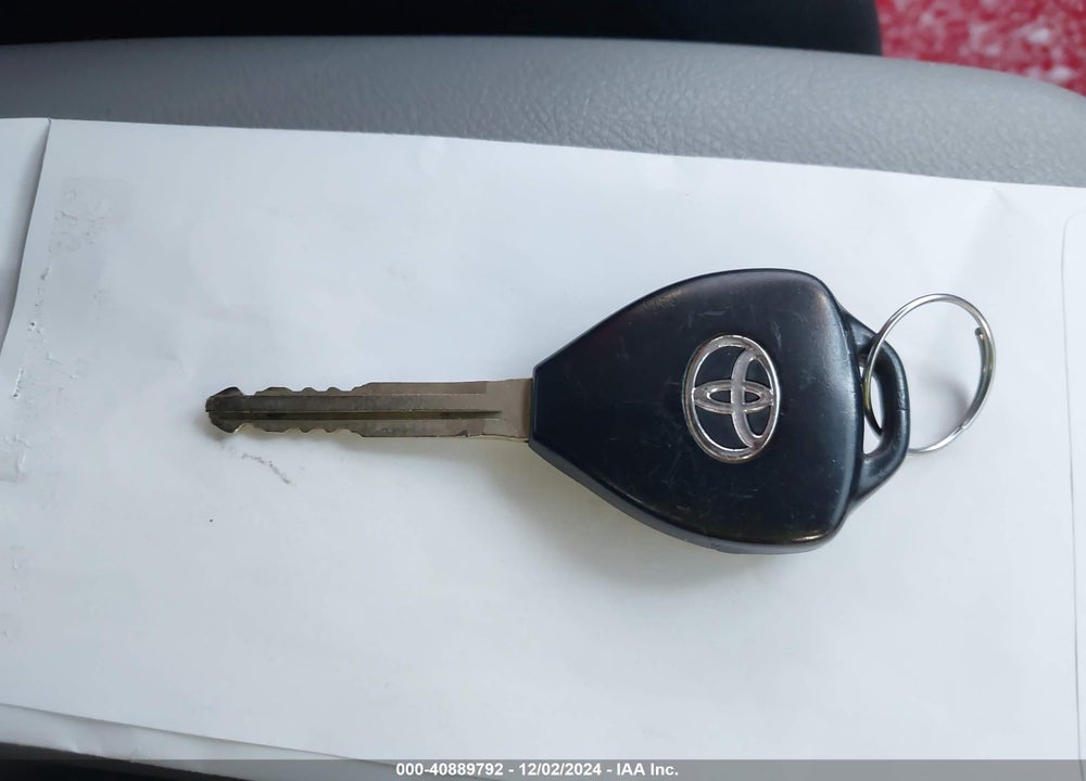 2010 TOYOTA COROLLA LE VIN: 1NXBU4EE0AZ276239