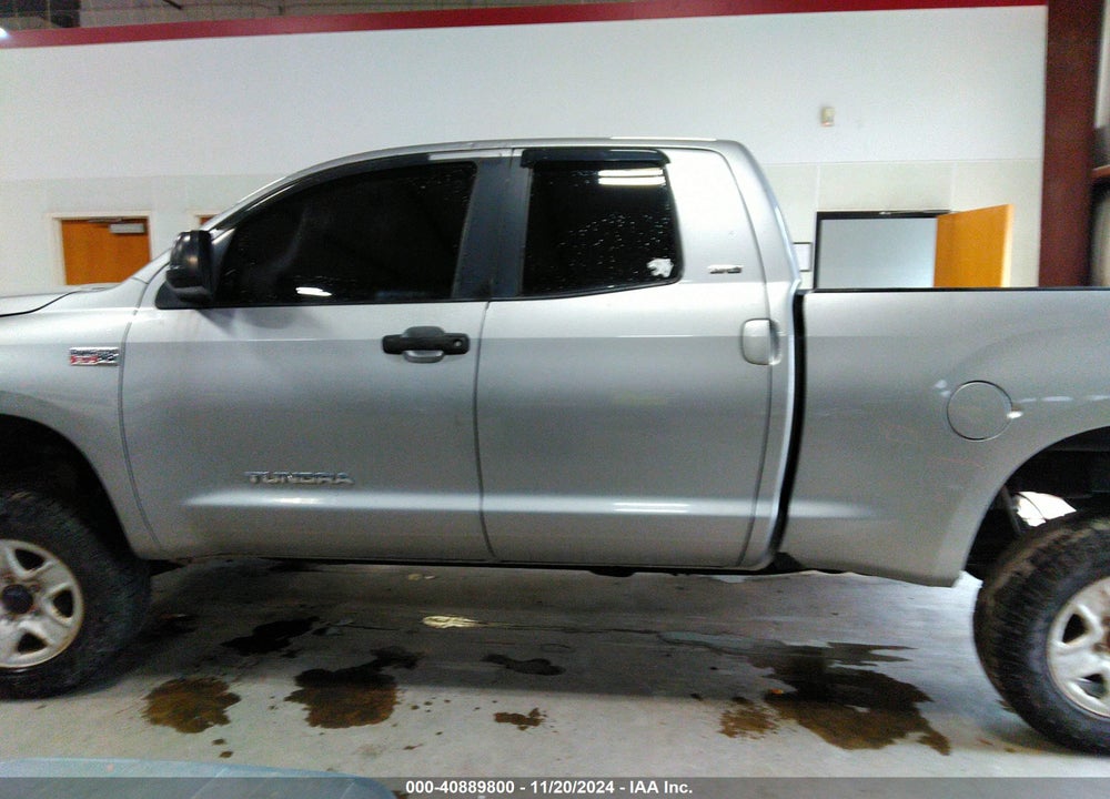 2008 TOYOTA TUNDRA SR5 5.7L V8 VIN: 5TBBV54178S491310