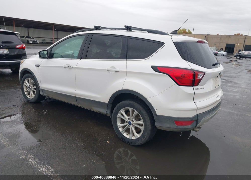 2019 FORD ESCAPE SEL VIN: 1FMCU9HD2KUA06452