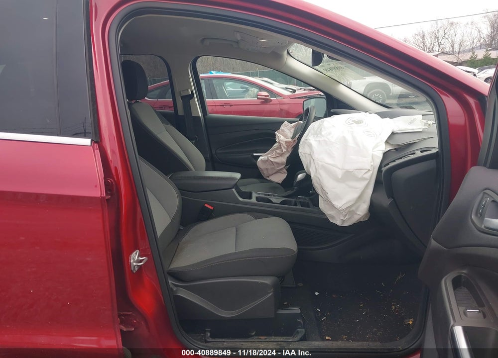 2019 FORD ESCAPE SE VIN: 1FMCU0GD4KUA89900