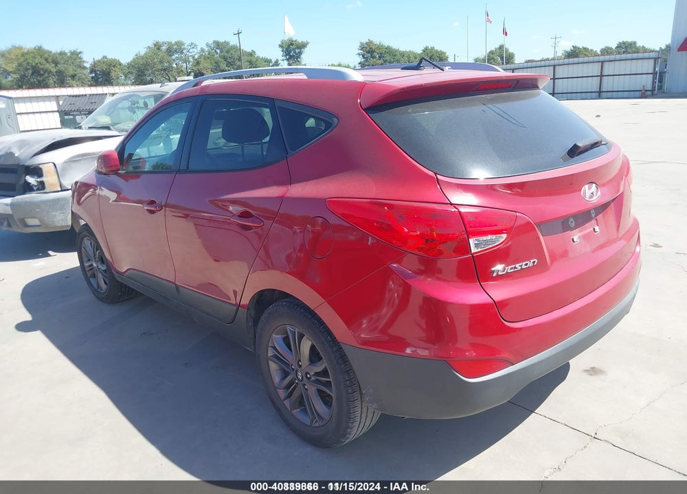 2015 HYUNDAI TUCSON SE VIN: KM8JU3AG8FU048347