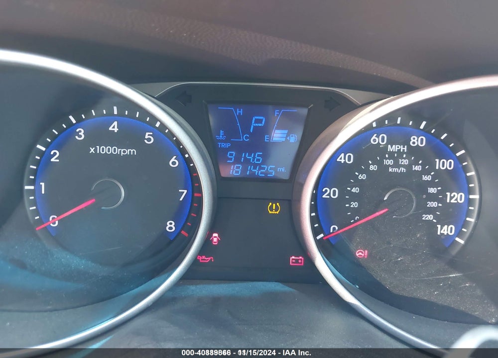 2015 HYUNDAI TUCSON SE VIN: KM8JU3AG8FU048347