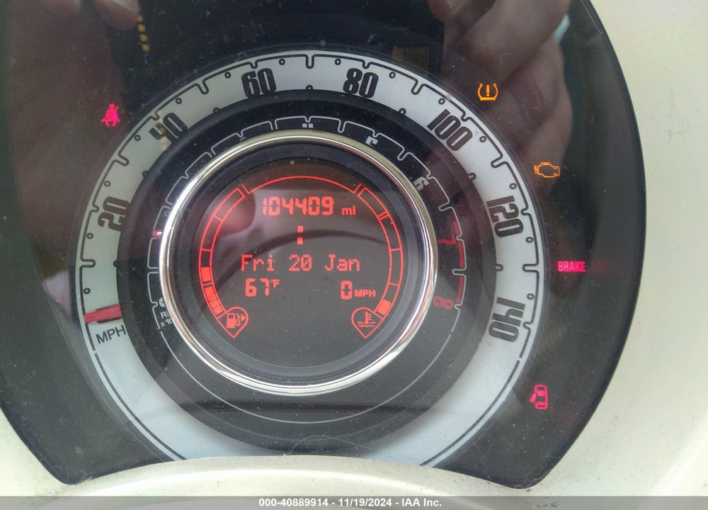 2013 FIAT 500 POP VIN: 3C3CFFAR1DT530986