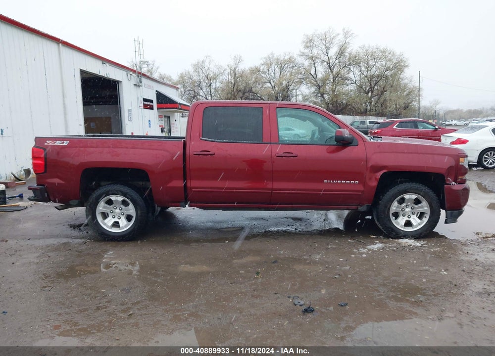 2017 CHEVROLET SILVERADO 1500 2LT VIN: 3GCUKREC9HG407518