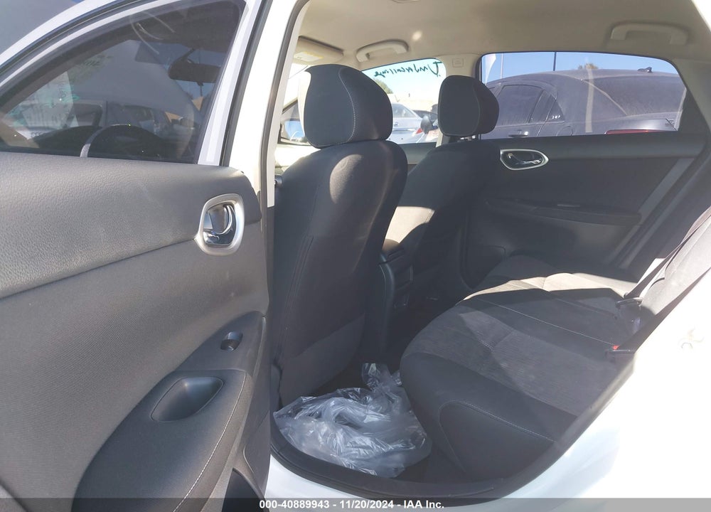 2015 NISSAN SENTRA SV VIN: 3N1AB7AP7FY285798