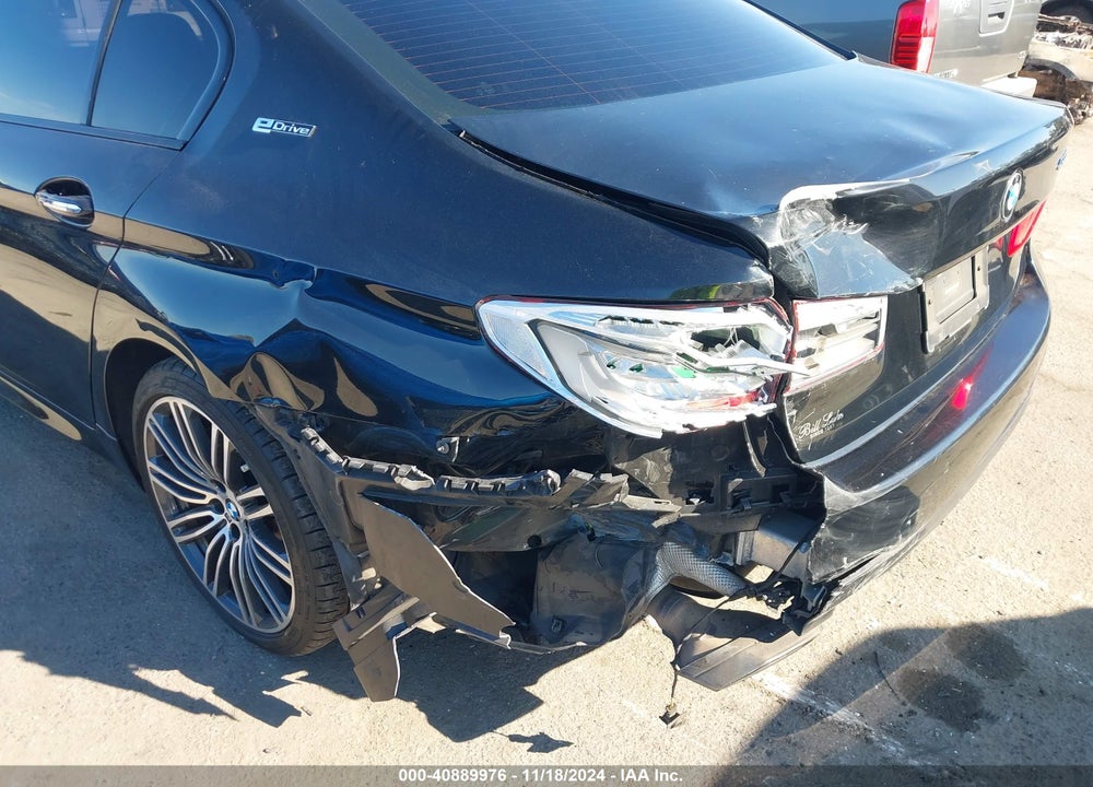 2018 BMW 530E IPERFORMANCE VIN: WBAJA9C51JB033525