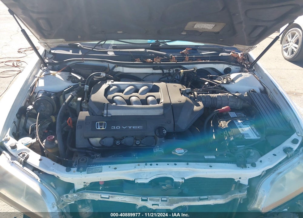 2000 HONDA ACCORD 3.0 EX VIN: 1HGCG1650YA054942