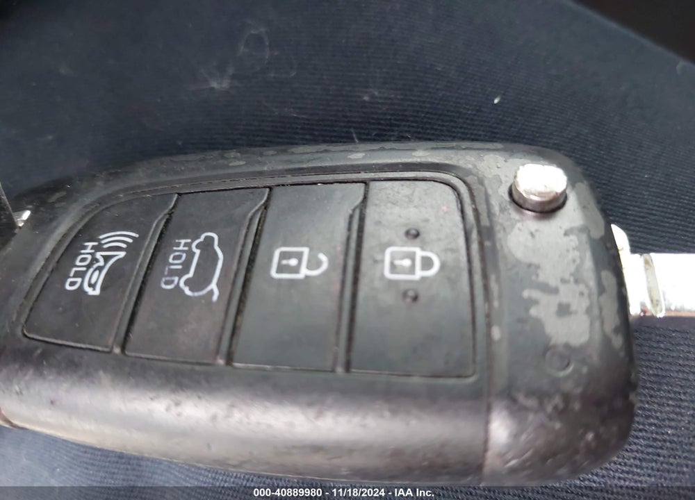 2018 HYUNDAI ELANTRA GT VIN: KMHH35LE9JU062050