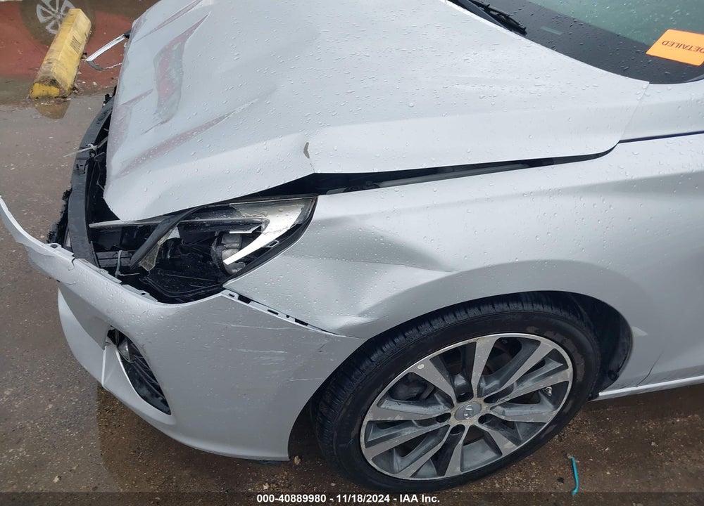 2018 HYUNDAI ELANTRA GT VIN: KMHH35LE9JU062050