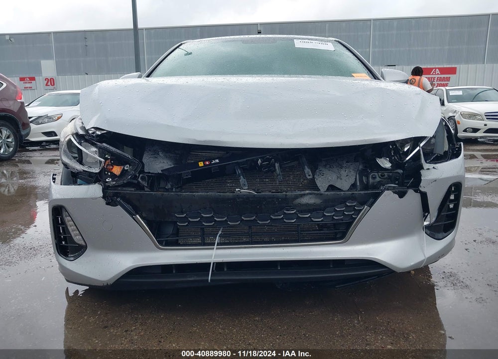 2018 HYUNDAI ELANTRA GT VIN: KMHH35LE9JU062050