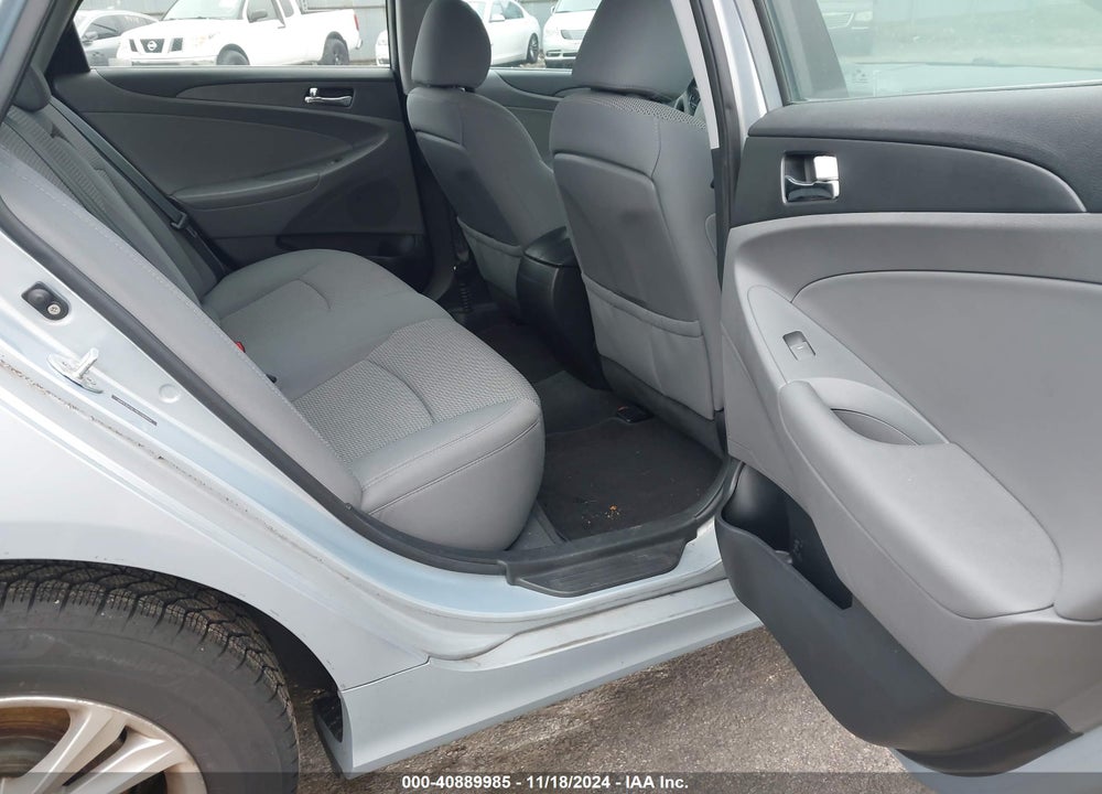2011 HYUNDAI SONATA GLS VIN: 5NPEB4AC7BH280604