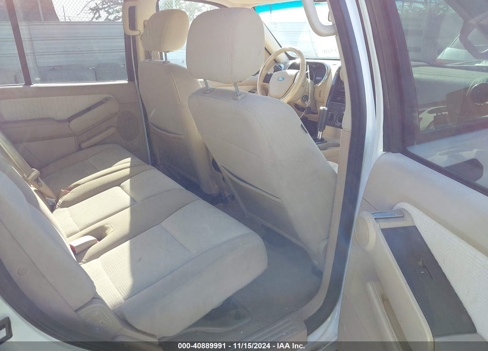 2006 FORD EXPLORER XLT VIN: 1FMEU73E36UB48005