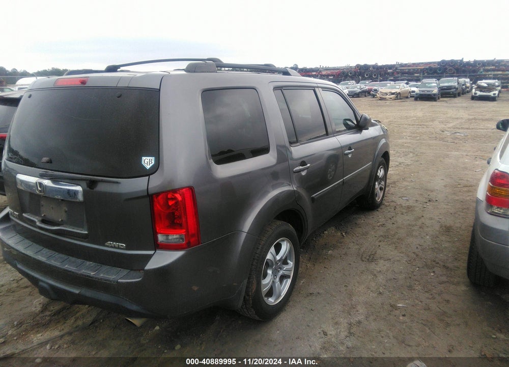 2014 HONDA PILOT EX-L VIN: 5FNYF4H5XEB023030