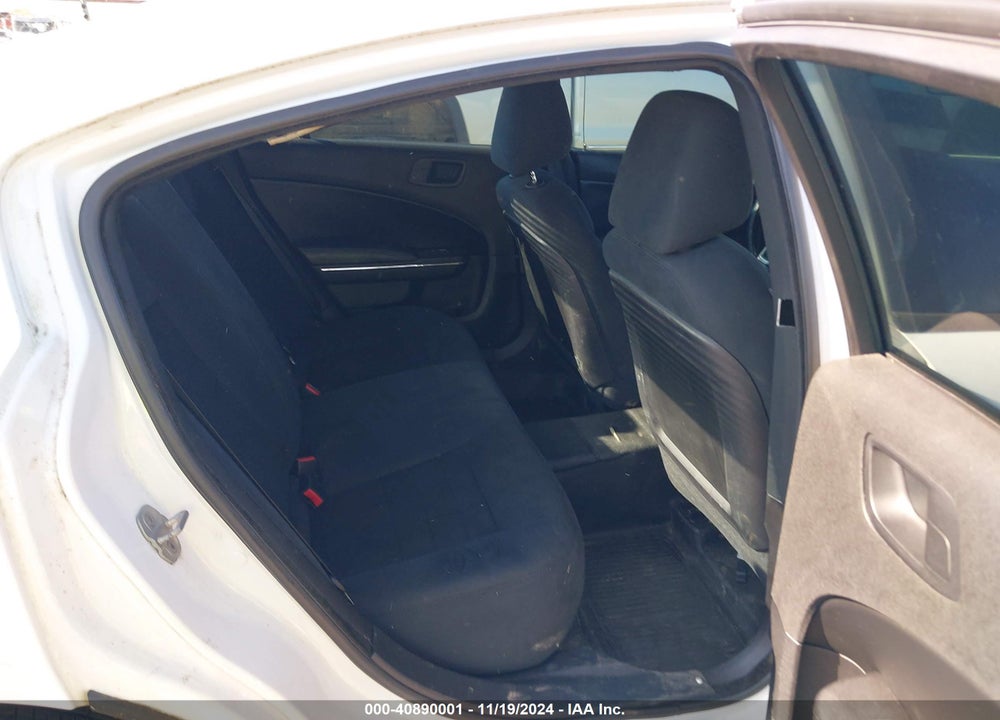 2011 DODGE CHARGER POLICE VIN: 2B3CL1CT3BH539907