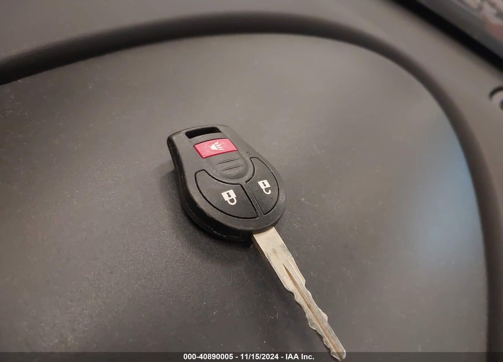 2013 NISSAN ROGUE S VIN: JN8AS5MV4DW138505