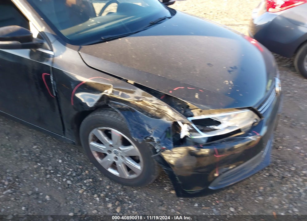 2014 VOLKSWAGEN JETTA 1.8T SE VIN: 3VWD17AJ0EM375175