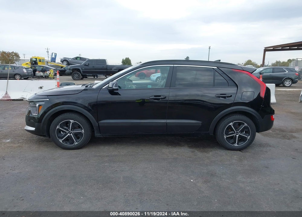 2024 KIA NIRO EX VIN: KNDCR3LE8R5155214