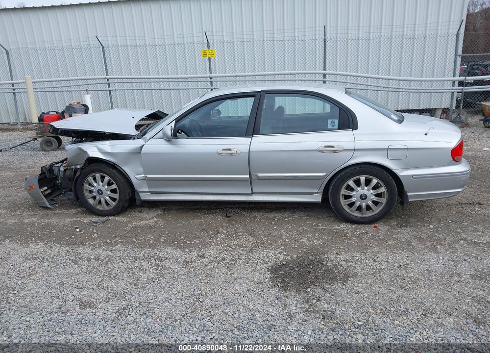 2005 HYUNDAI SONATA GLS/LX VIN: KMHWF35H25A105628