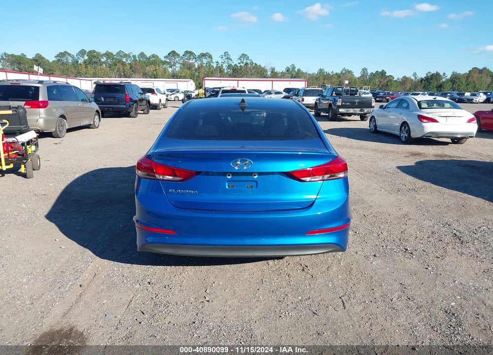2017 HYUNDAI ELANTRA SE VIN: 5NPD84LF3HH129365