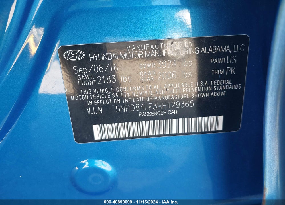 2017 HYUNDAI ELANTRA SE VIN: 5NPD84LF3HH129365