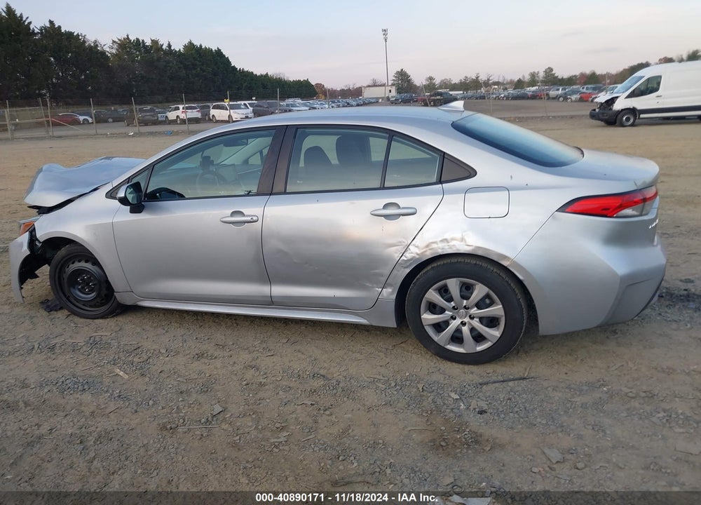2020 TOYOTA COROLLA LE VIN: 5YFEPRAE8LP100096