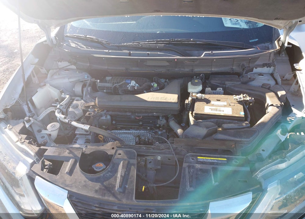 2018 NISSAN ROGUE SV VIN: 5N1AT2MVXJC700374