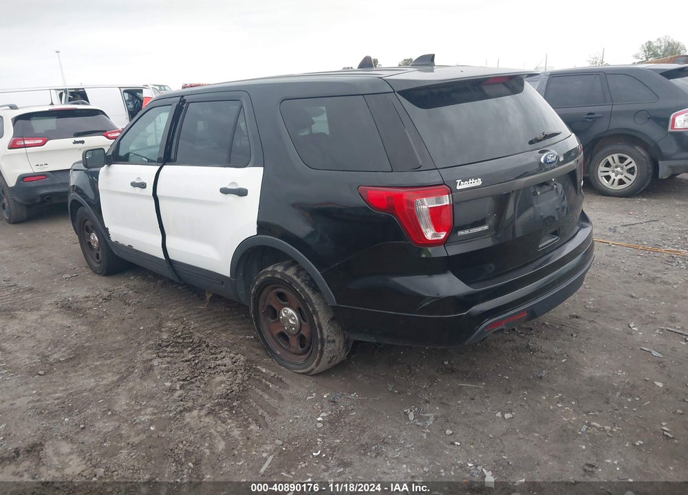 2017 FORD UTILITY POLICE INTERCEPTOR VIN: 1FM5K8AR5HGD58883