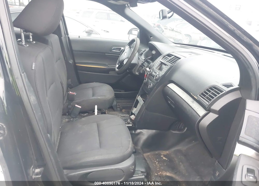 2017 FORD UTILITY POLICE INTERCEPTOR VIN: 1FM5K8AR5HGD58883