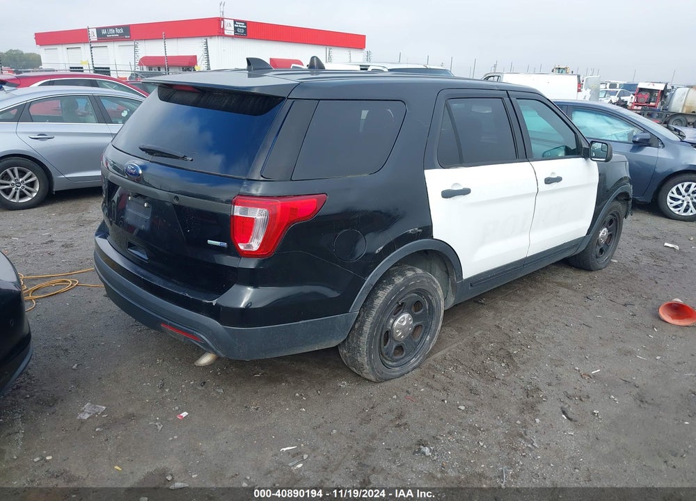 2017 FORD UTILITY POLICE INTERCEPTOR VIN: 1FM5K8AR9HGD58885