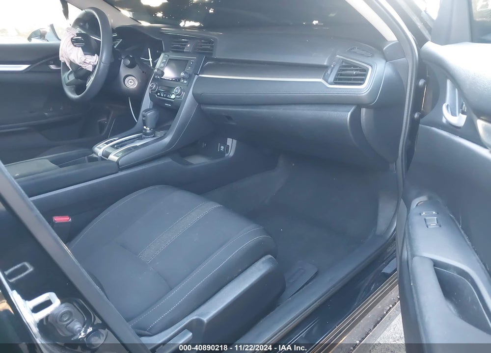 2017 HONDA CIVIC LX VIN: 19XFC2F67HE231036
